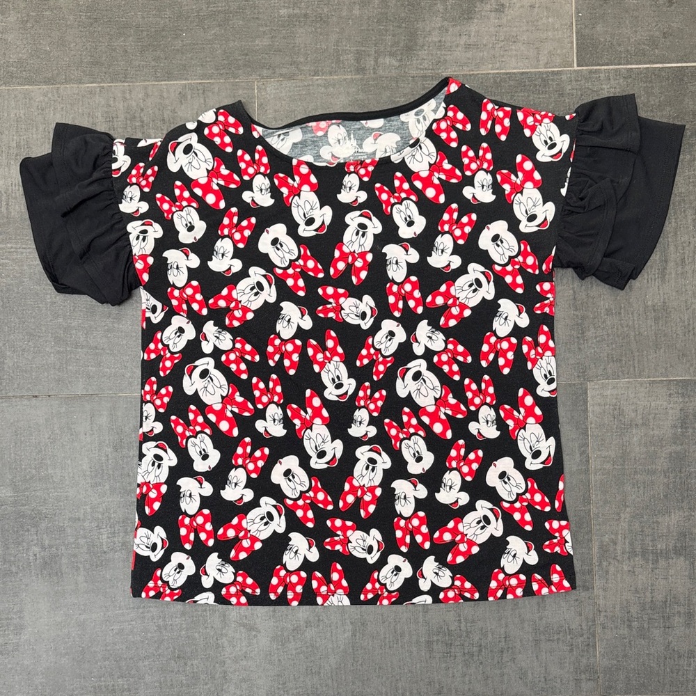 Disney Minnie Mouse Black and Red Short Sleeve Top